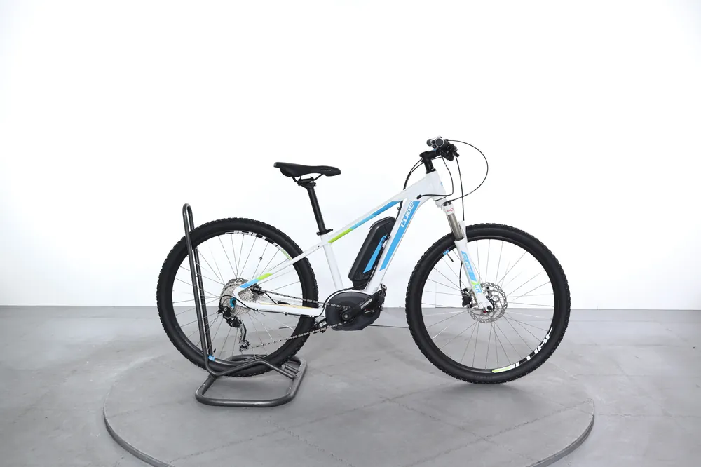 Cube Access Hybrid Pro Premium