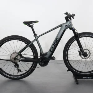 Snelle Levering Cube Reaction Hybrid Pro